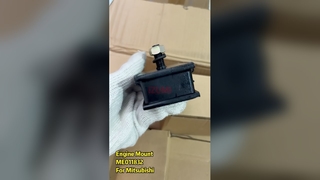حامل المحرك الأمامي ME011832 لميتسوبيشي فوسو كانتر 3.5L 4D32