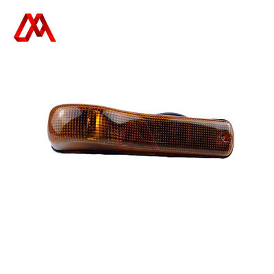 Side Marker Light for Isuzu Turck CXZ81 10PE1 1-82210227-J 182210227J