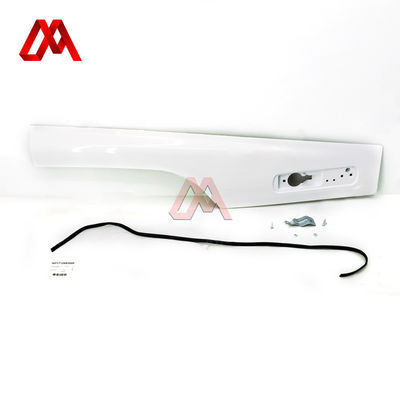 Door Trim Panel for ISUZU FORWARD Exterior Door Molding by IZUMI Truck Body Parts 1-71268-269-5 1-71268269-5 1712682695