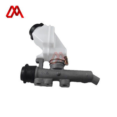 1-47500250-J 147500250J Clutch Master Cylinder for Isuzu 6HK1 Engine Truck