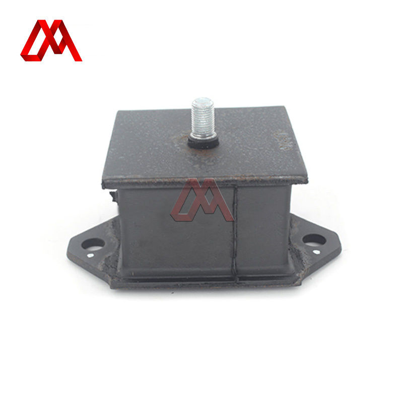 Durable IZUMI ISUZU BVP Engine Front Mount Rubber Pad 1876101620 1532151720 Truck Spare Part