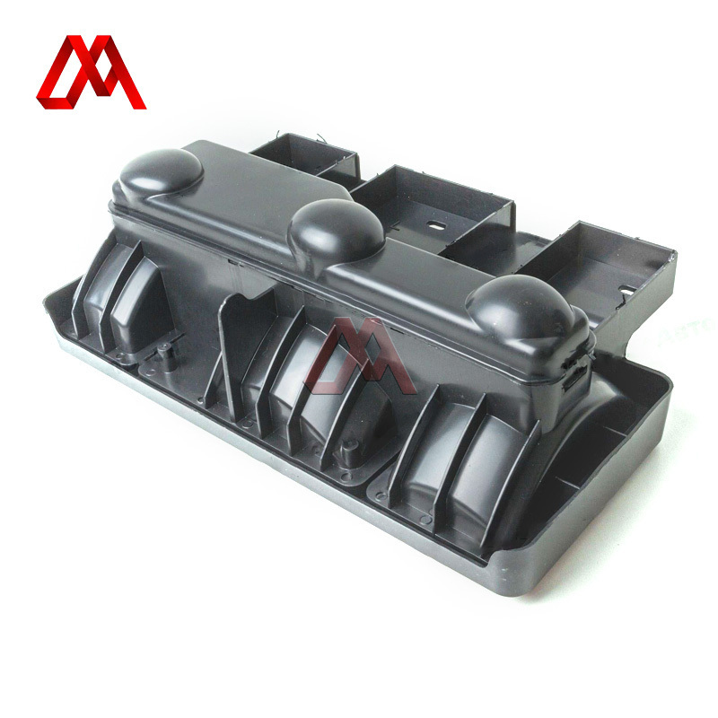 8-97213369-0 8-97213352-0 1-82230208-0 8972133690 8972133520 1822302080 Rear Combination Lamp Assembly for ISUZU CXZ51K 6WF1