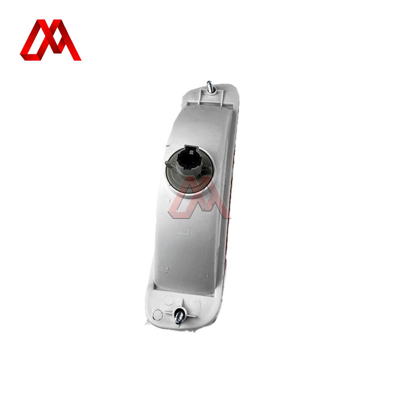 1-82210203-J 182210203J Front Turn Signal Light Assembly for Isuzu EXZ01 Truck